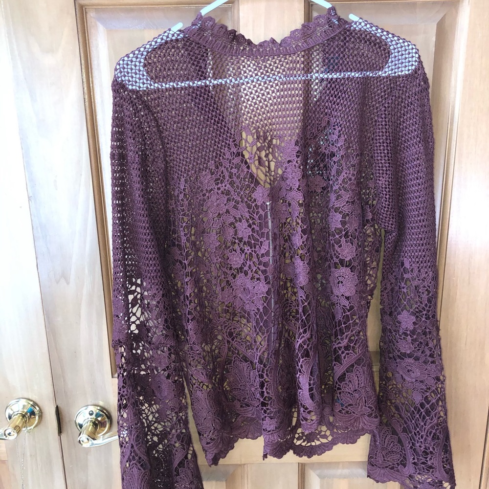 Lacey, long sleeve sweater